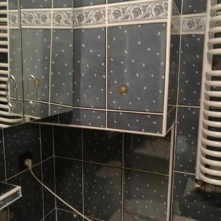 Flat Trocka Street Apartment Варшава Екстериор снимка
